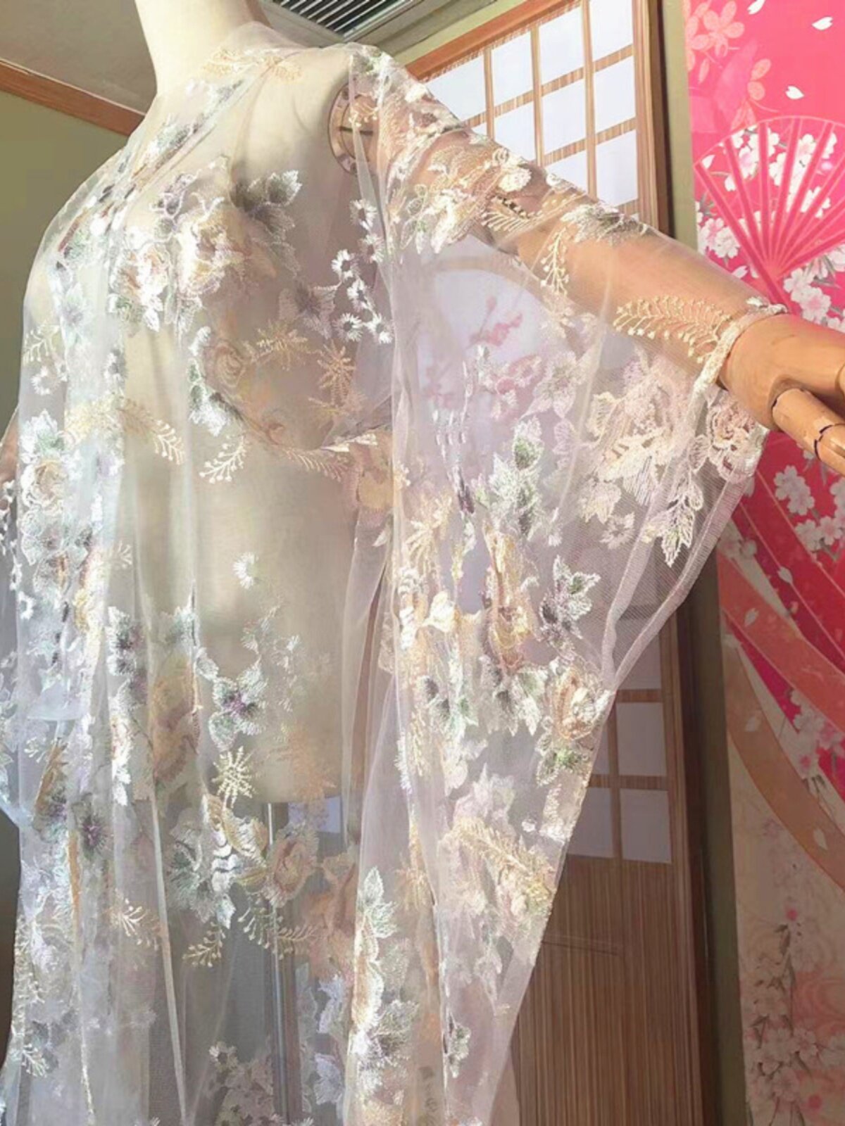 Kimono de estilo japonés con b - Kimono Sheer Floral reseña y precio